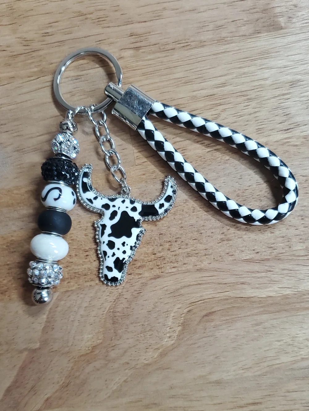 Western Longhorn Black And White Keychain